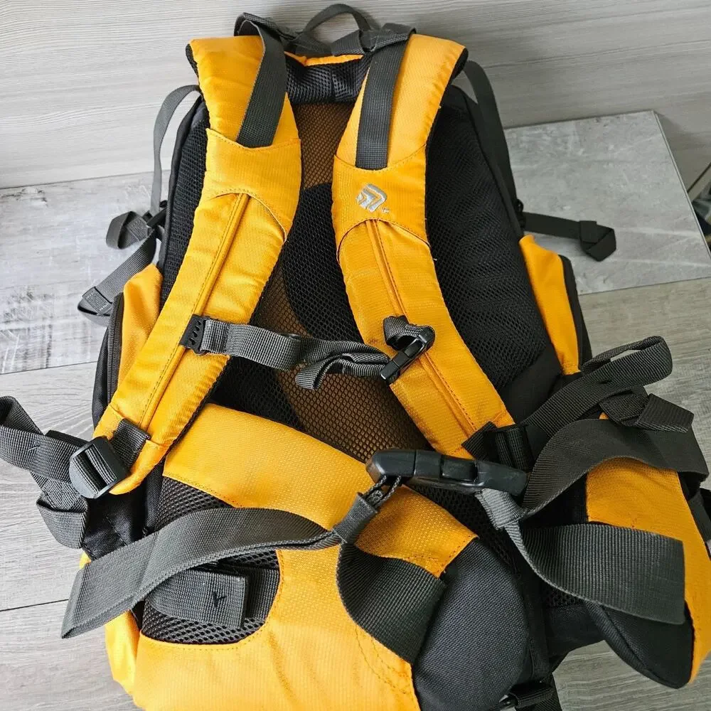 Outdoor Products Gama 8.0 Hiking Backpack Gorpcore Yellow/Black 39L Vintage Rare